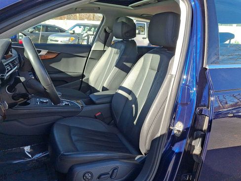 Used 2019 Audi A4 2.0T Premium w/ Convenience Package image 11