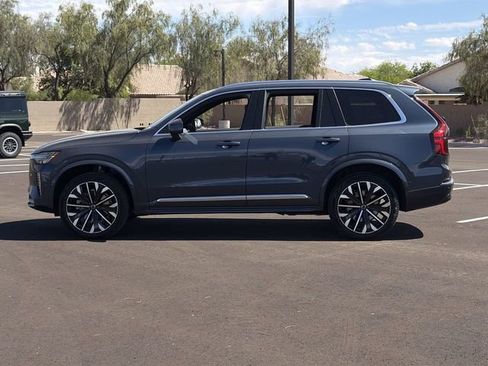 New 2026 Volvo XC90 B6 Plus w/ Protection Package Premier AWD/4WD image 10