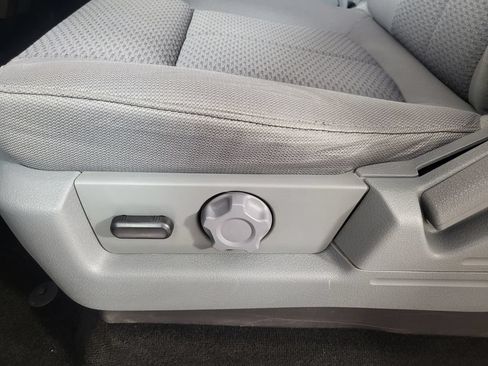 Used 2013 Ford F150 XLT w/ Mid Equipment Group AWD/4WD image 15