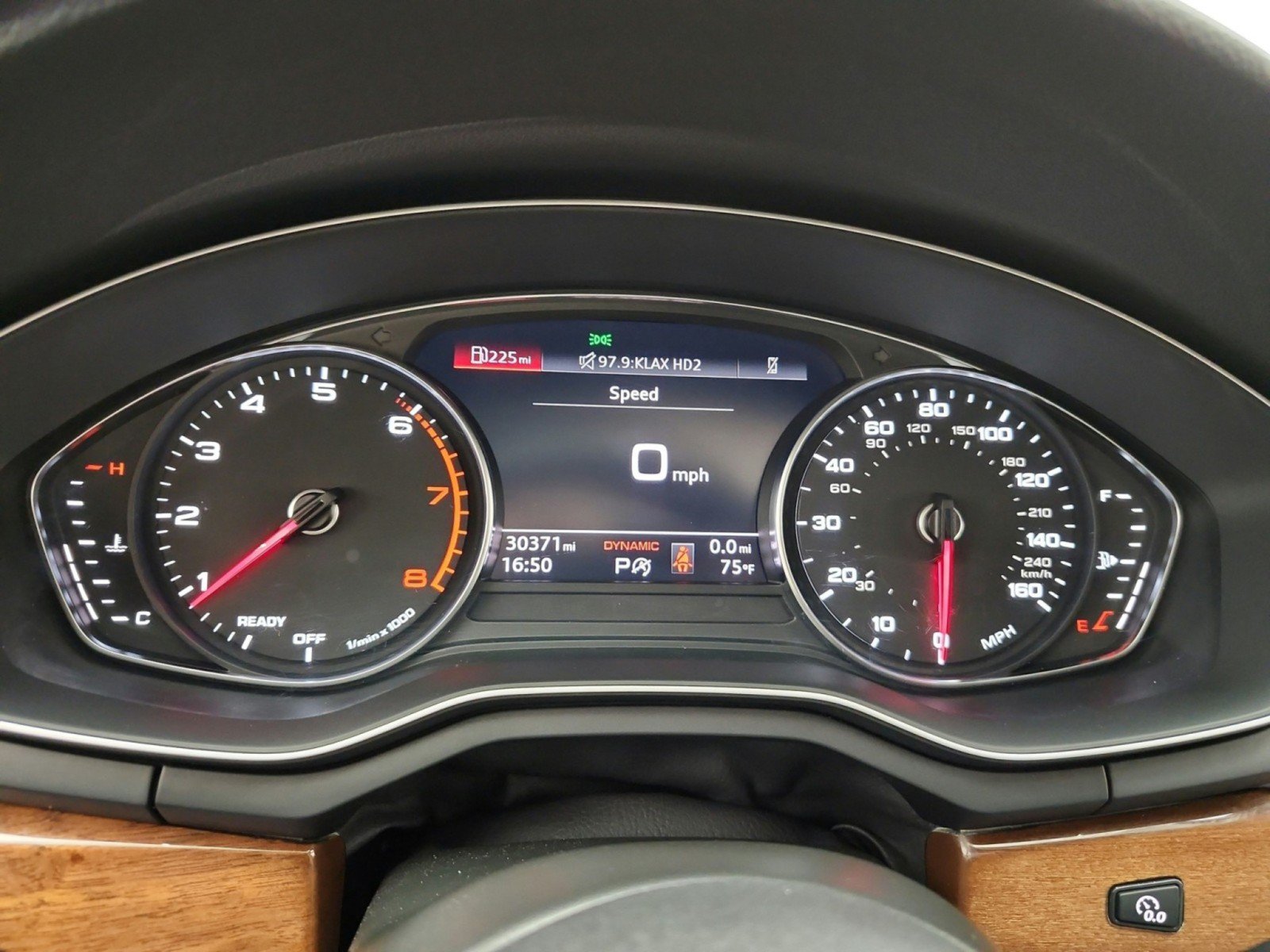Used 2023 Audi A4 2.0T Premium w/ Convenience Package AWD/4WD image 10