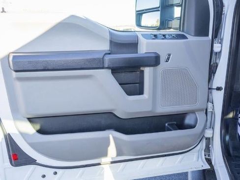 Used 2018 Ford F250 XL w/ Power Equipment Group image 11