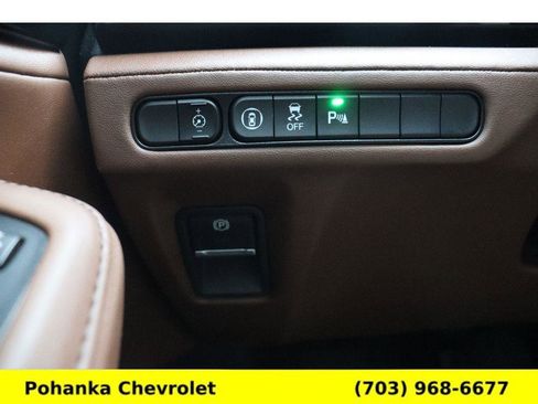 Used 2024 Acura MDX SH-AWD w/ Technology Package image 18