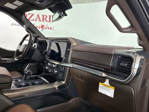 New 2025 Ford F150 King Ranch w/ FX4 Off-Road Package image 23