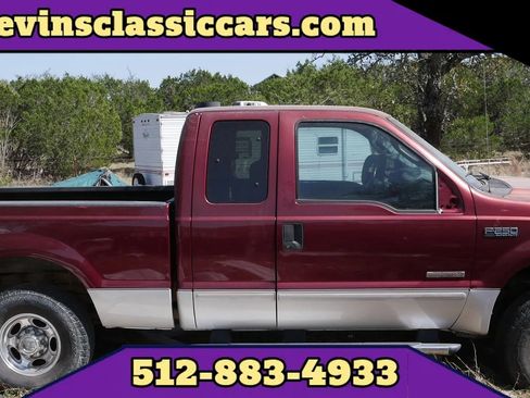 Used 2004 Ford F250 XLT image 5