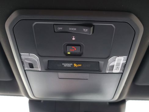 Used 2026 Toyota Tacoma TRD Sport image 14