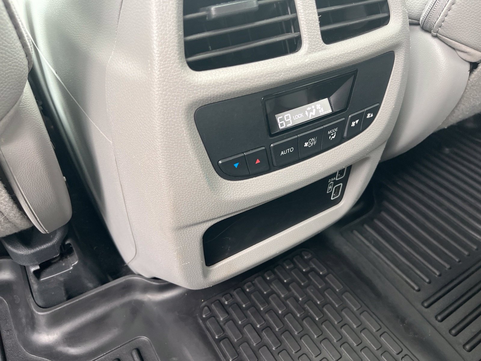 Used 2020 Honda Pilot EX-L image 31
