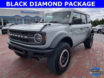 Used 2022 Ford Bronco Black Diamond w/ Sasquatch Package