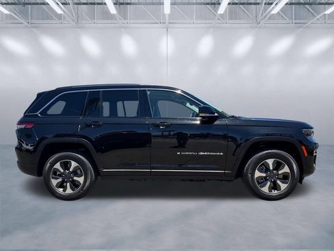 Certified 2023 Jeep Grand Cherokee 4WD 4xe image 3
