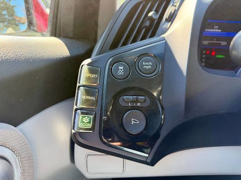 Used 2011 Honda CR-Z EX image 18