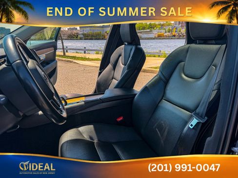 Used 2022 Volvo S90 B6 Momentum AWD/4WD image 12