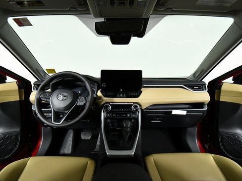 New 2025 Toyota RAV4 XLE Premium image 18