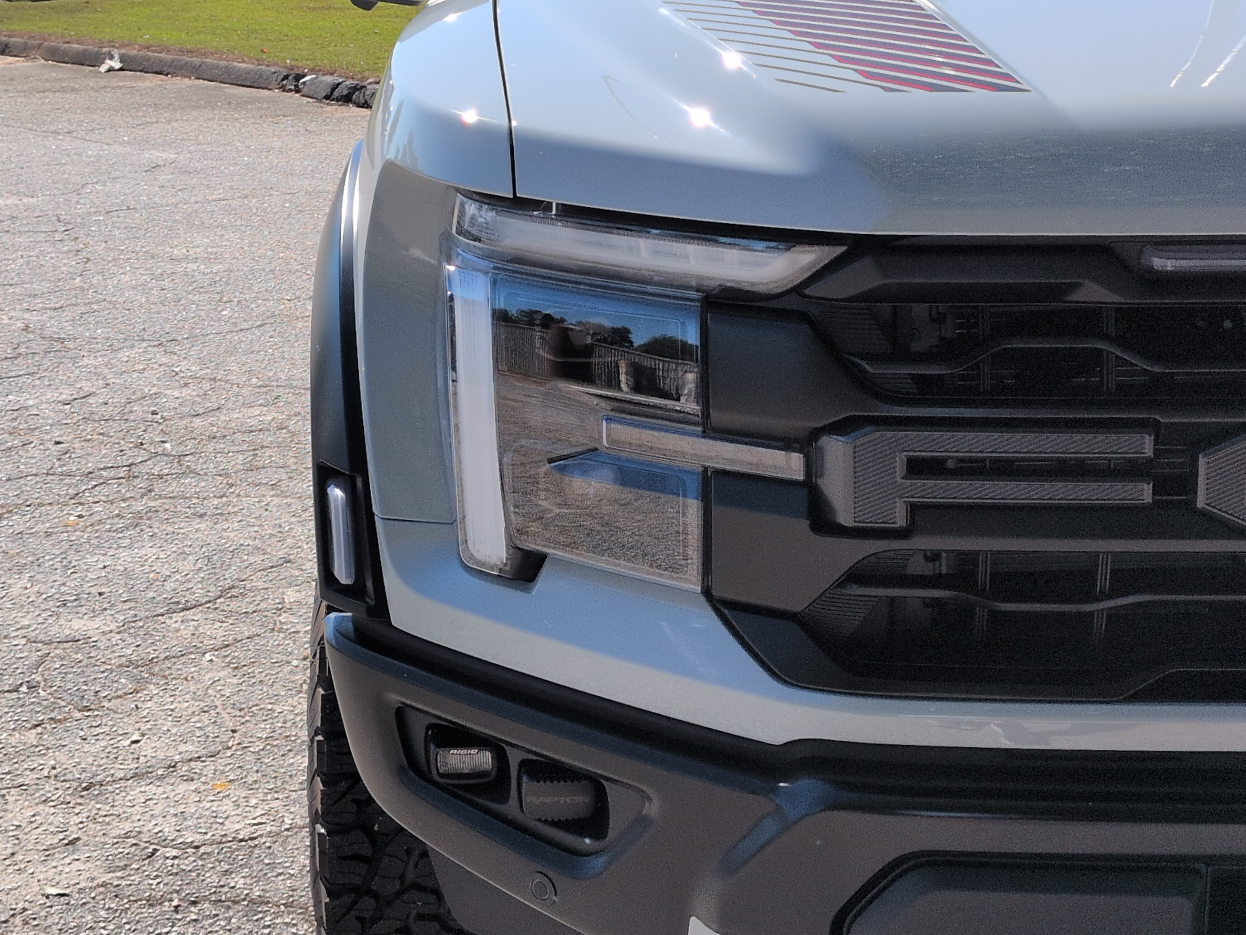 New 2026 Ford F150 Raptor AWD/4WD image 8