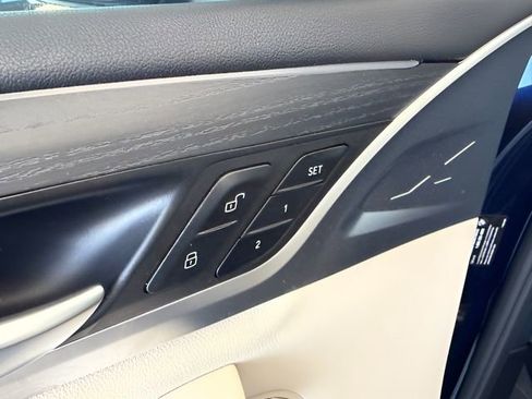 Used 2023 BMW X3 sDrive30i w/ Premium Package image 13