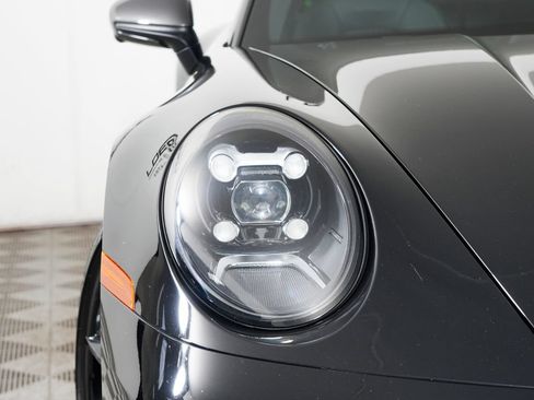 Certified 2024 Porsche 911 Carrera image 11