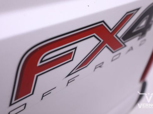 Used 2013 Ford F250 Lariat w/ Lariat Interior Pkg image 35