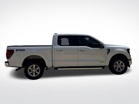 Used 2025 Ford F150 XLT w/ Equipment Group 301A Standard AWD/4WD image 12