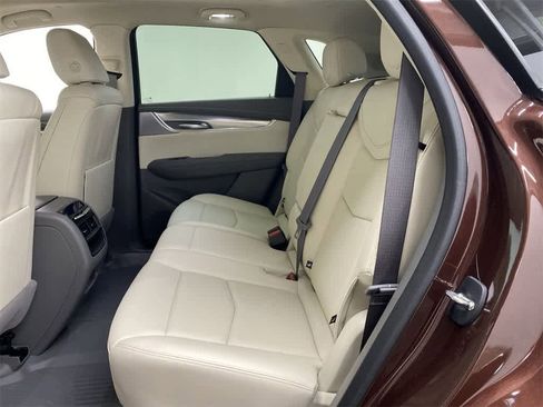 Certified 2023 Cadillac XT5 Premium Luxury w/ Technology Package image 18