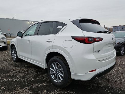 New 2025 MAZDA CX-5 AWD 2.5 S w/ Select Package image 4
