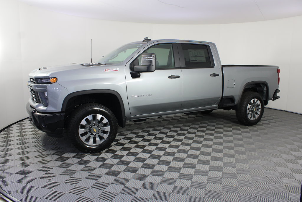New 2026 Chevrolet Silverado 2500 Custom w/ Custom Value Package AWD/4WD image 2