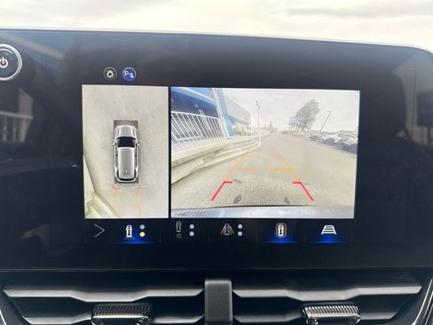 Used 2025 Chevrolet Equinox RS w/ Safety and Technology Package image 49