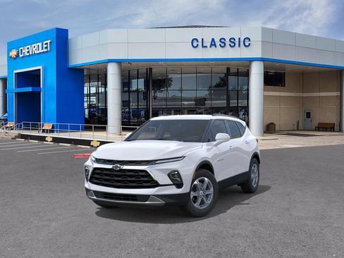 New 2026 Chevrolet Blazer LT FWD image 8