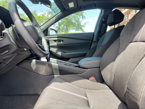 Certified 2023 Honda Accord Sport image 17