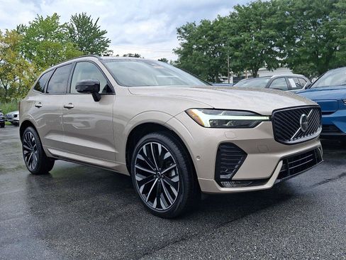 Certified 2026 Volvo XC60 B5 Ultra AWD/4WD image 1