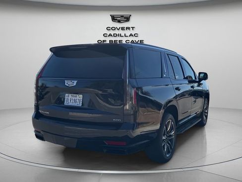 Used 2023 Cadillac Escalade Sport image 9