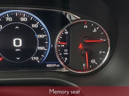 Used 2022 GMC Acadia Denali image 26