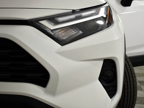 New 2025 Toyota RAV4 LE image 3