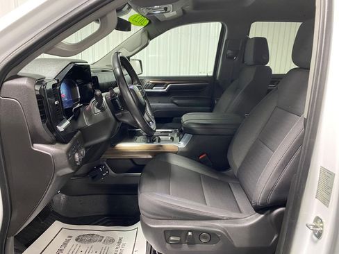 Used 2023 Chevrolet Silverado 1500 LT image 8