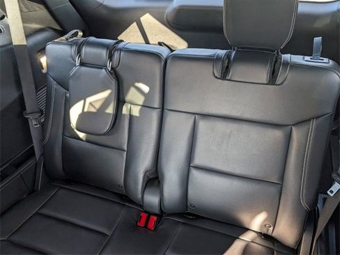 Certified 2023 Ford Explorer ST image 9