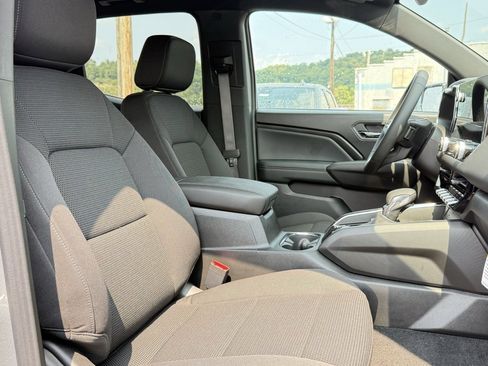 New 2026 GMC Canyon Elevation w/ Convenience Package image 10