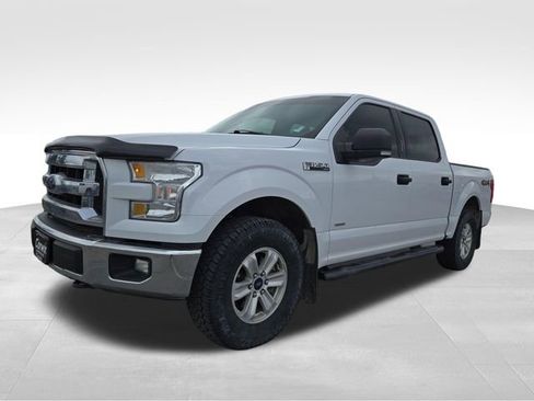 Used 2016 Ford F150 XLT w/ Equipment Group 301A Mid AWD/4WD image 6
