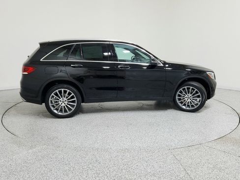 Certified 2022 Mercedes-Benz GLC 300 4MATIC image 5