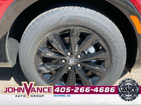 Used 2025 Buick Envista Sport Touring image 10