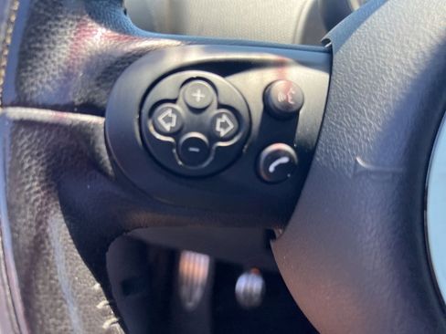 Used 2013 MINI Cooper Countryman S image 35