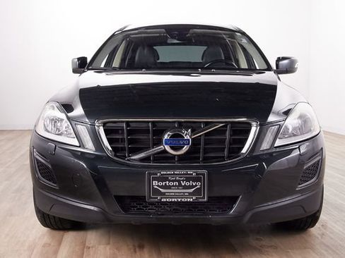 Used 2013 Volvo XC60 T6 image 2