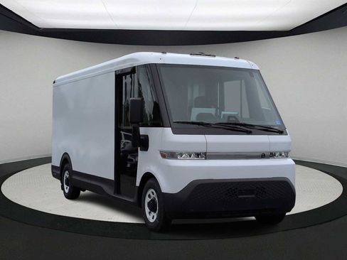 Used 2024 Chevrolet Brightdrop 600 w/ Battery Pack, Max Range AWD/4WD image 2