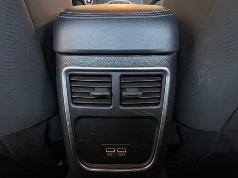 Used 2023 Dodge Charger SXT RWD image 28