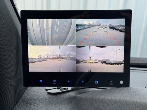 Used 2023 Mercedes-Benz Sprinter 3500 w/ Parking Package image 19