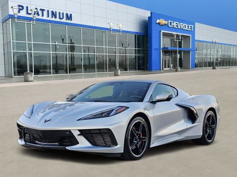 Used 2024 Chevrolet Corvette Stingray Preferred Cpe w/ Stealth Interior Trim Package image 4