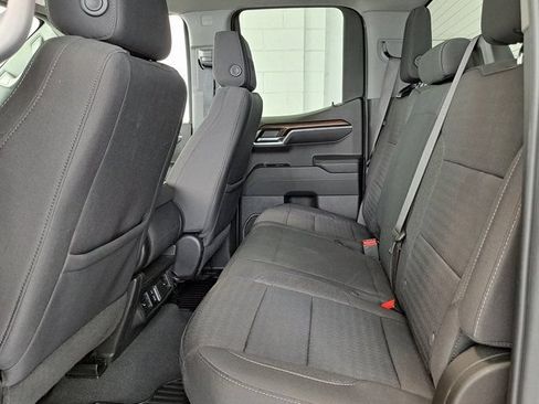Used 2023 Chevrolet Silverado 1500 LT AWD/4WD image 25