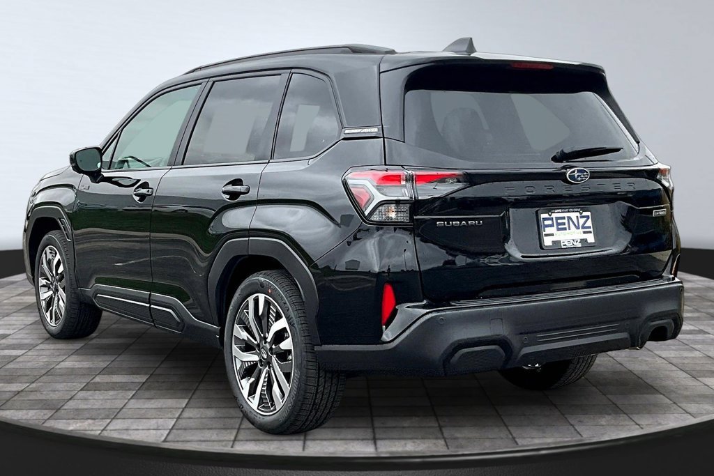 New 2026 Subaru Forester Touring AWD/4WD image 3