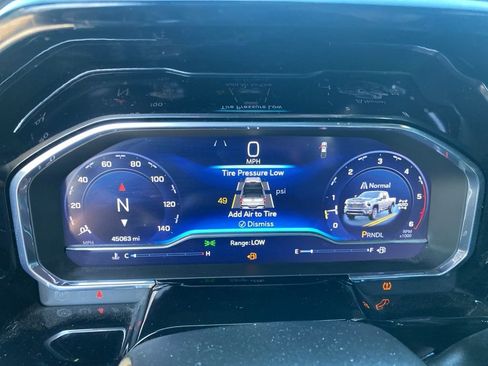 Used 2024 Chevrolet Silverado 2500 High Country w/ High Country Premium Package image 22