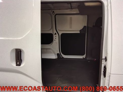 Used 2021 Nissan NV200 S FWD image 15