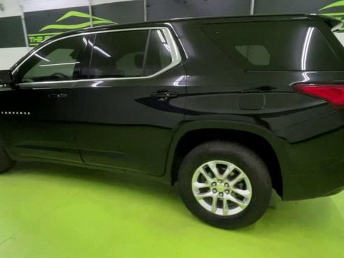 Used 2020 Chevrolet Traverse LS AWD/4WD image 6