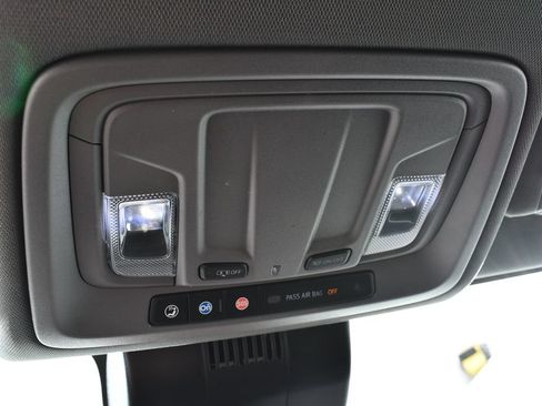 Used 2023 GMC Sierra 1500 Elevation AWD/4WD image 36