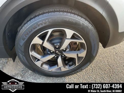 Used 2020 Kia Sportage LX image 25