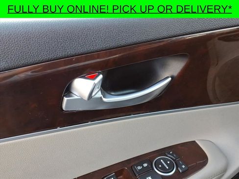 Used 2016 Kia Sorento LX w/ LX Convenience Package image 14